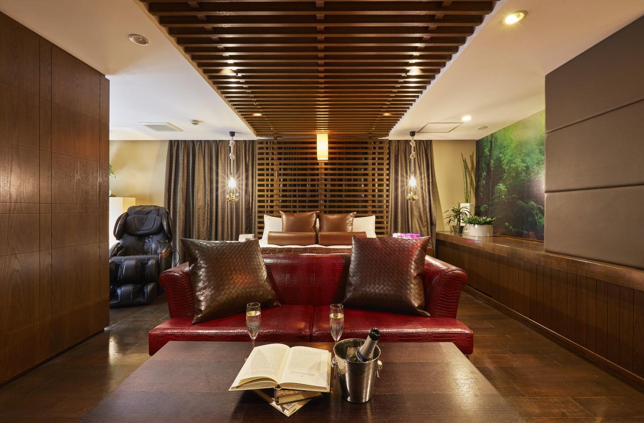 Hotel Love (Adults Only) Nagoya Bagian luar foto
